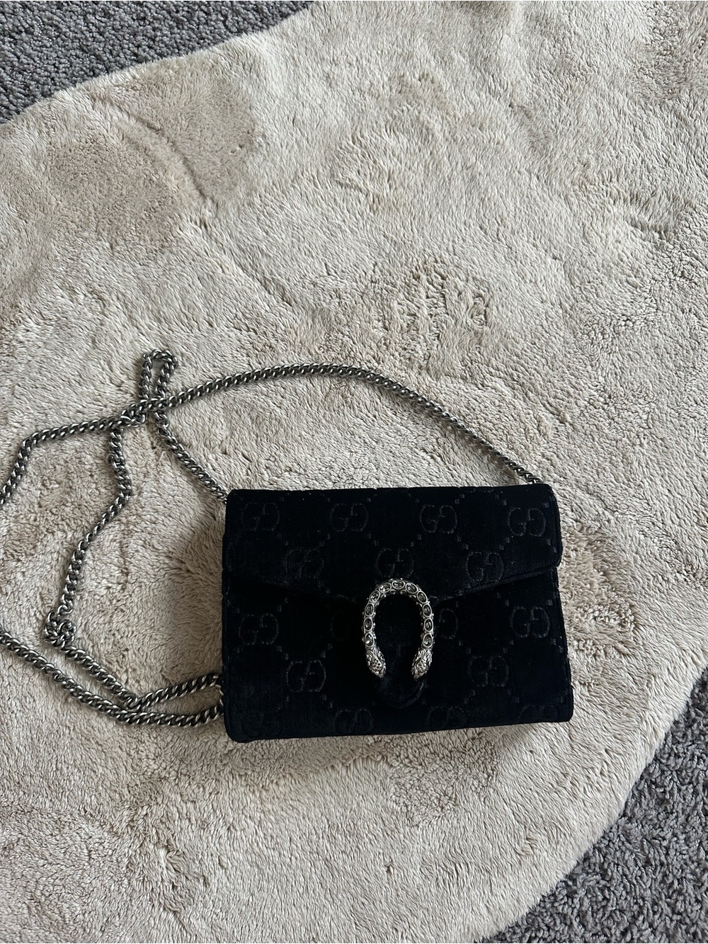 Gucci Black Velvet Dionysus Chain Crossbody Bag with Silver Hardware